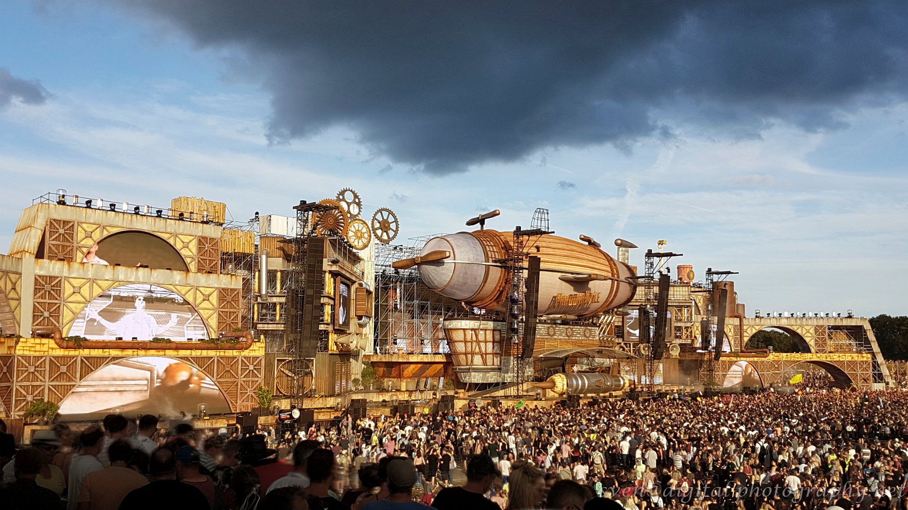 Parookaville 2019 (Handyaufnahme)